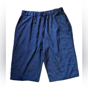 Clam digger pants. XL